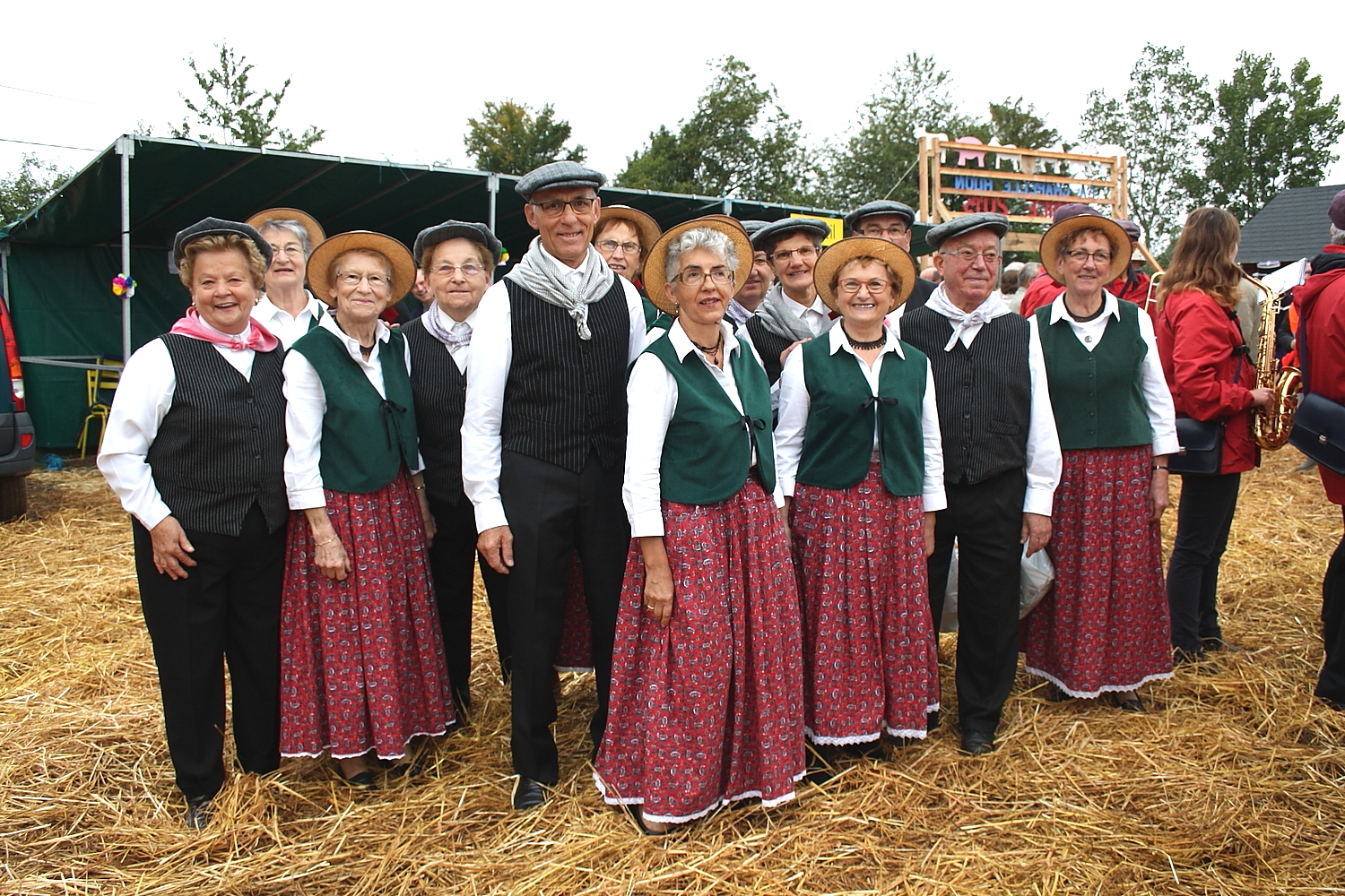 Les beaux costumes !